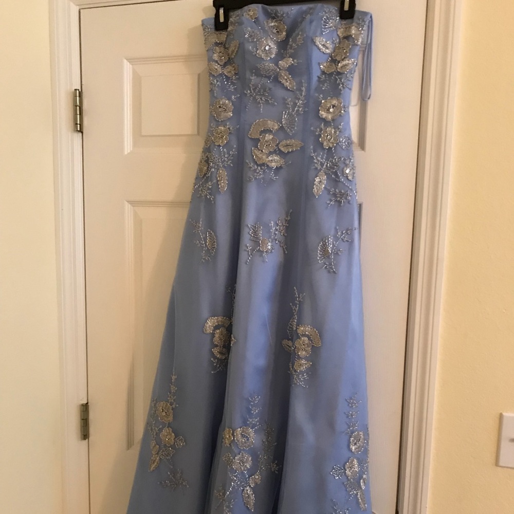 Cache formal prom dress. Size 2XS